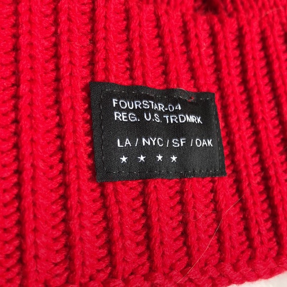 NWOT Four Star Beanie Bright Red - Picture 2 of 3